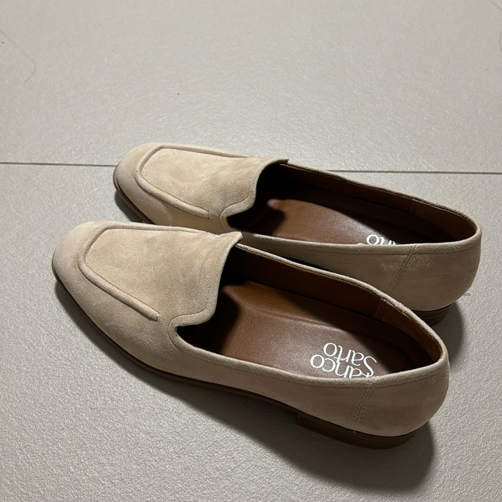 Franco Sarto Clarise loafer in taupe color size 7